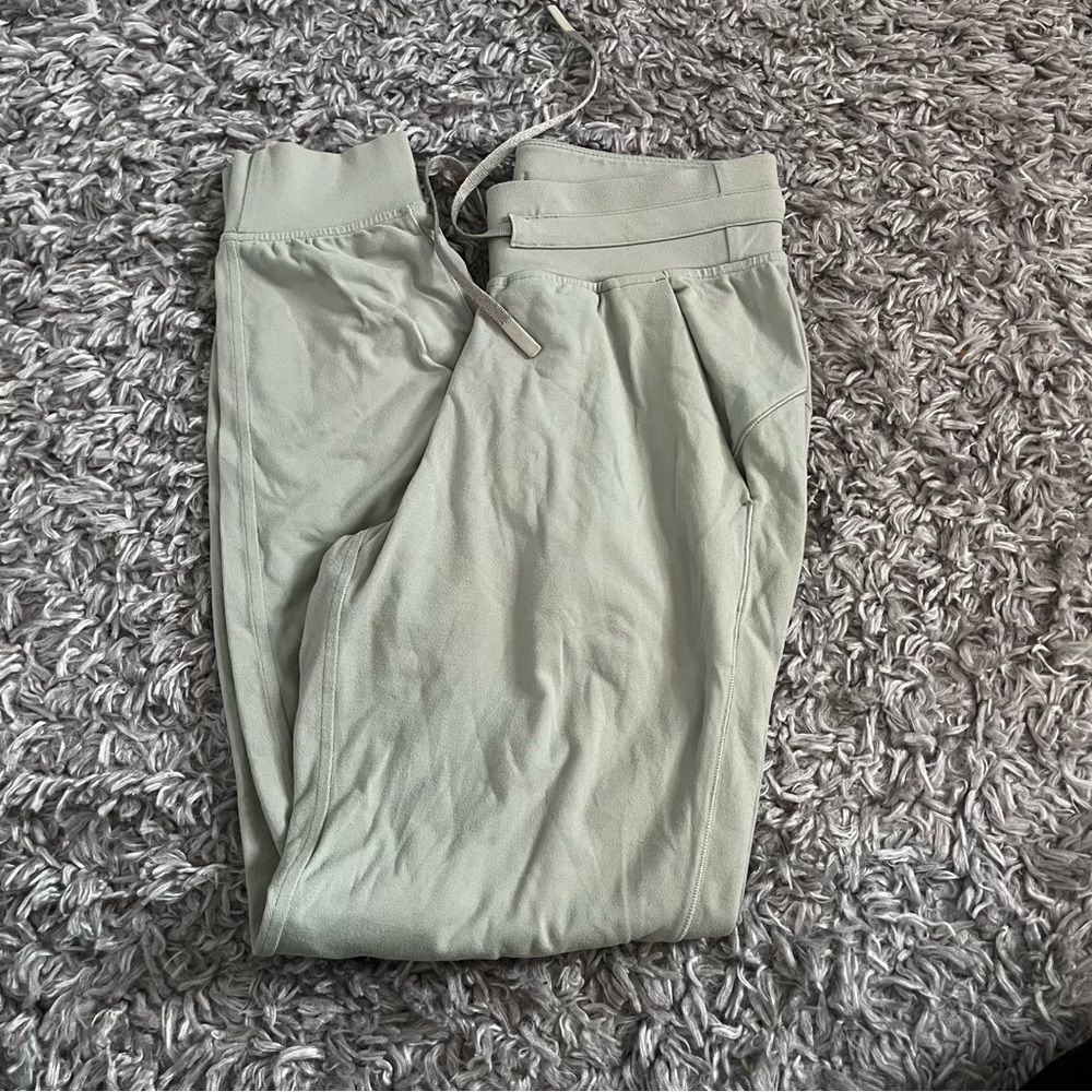 Lululemon Ready to Rulu Jogger 29" Green Fern size 7